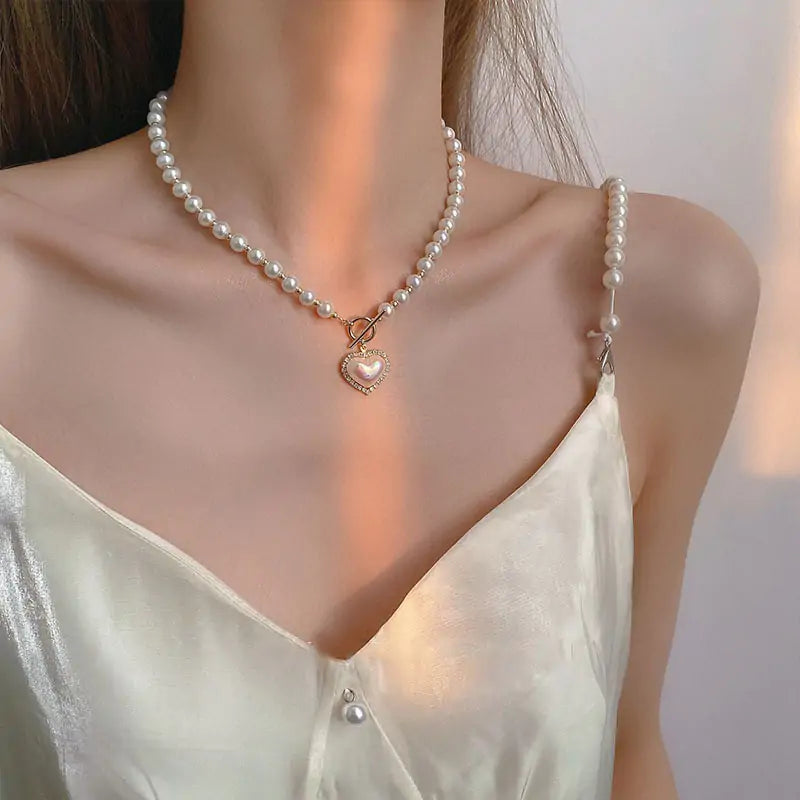 "Pearl Strand Necklace – Refined and Chic Jewelry"