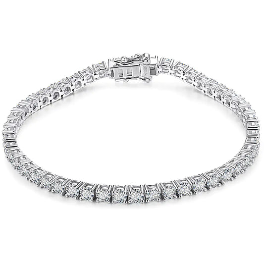 "Mozang Diamond Bracelet – Modern Elegance for Every Occasion"