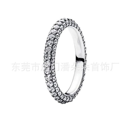 "Luxury Rose Gold Diamond Ring – Sparkling Statement Piece"