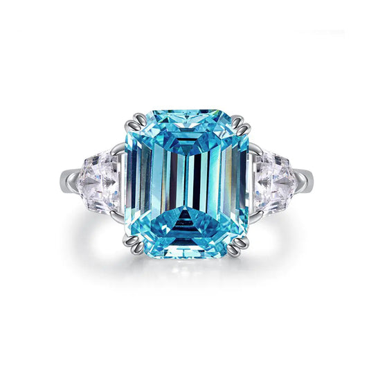 "Sky Blue Topaz Silver Ring – A Touch of Serenity"